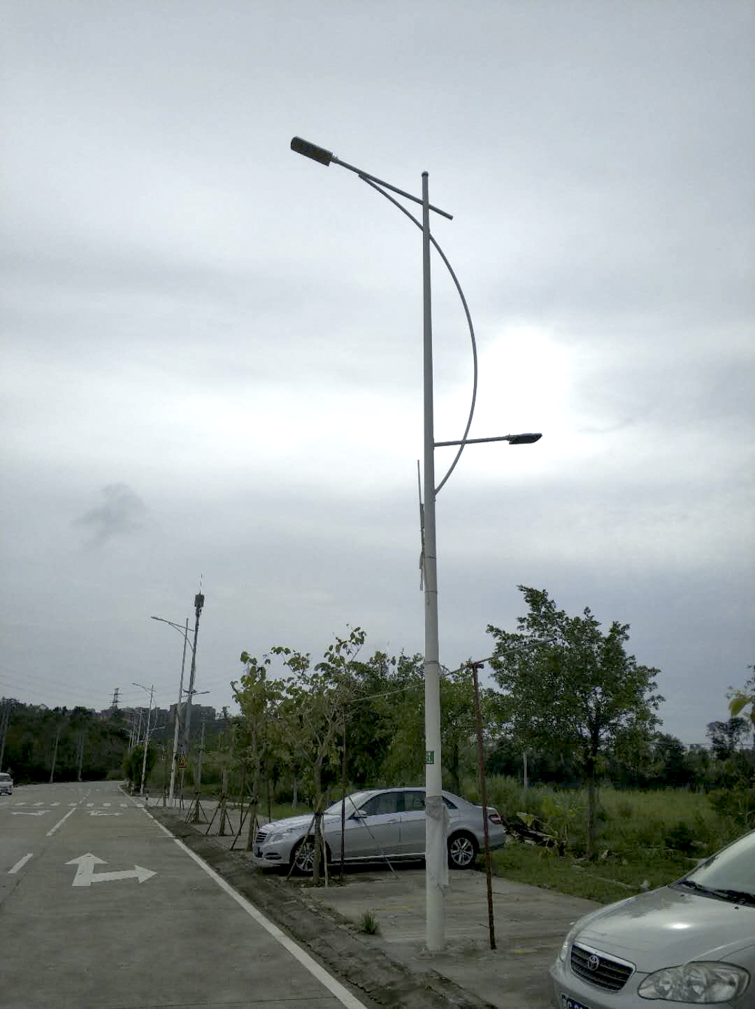 开平翠山湖道路亮化工程